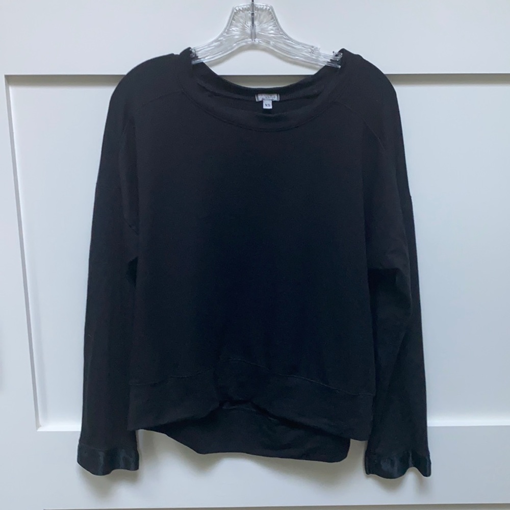 PJ Harlow black “Izzy” lounge top